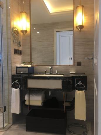 Imagen de la habitación del Hotel Dayhello International. Foto 10