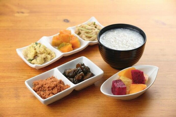 Imagen del bar/restaurante del Hotel Daylight Artico. Foto 2