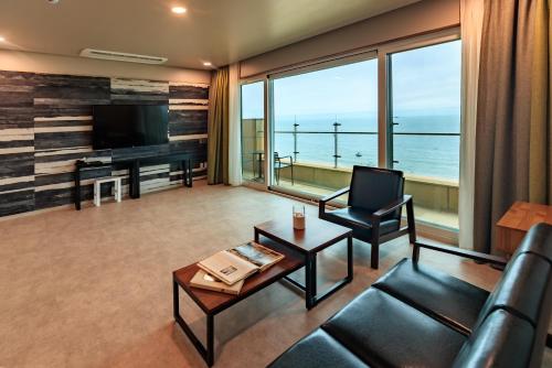 Imagen de la habitación del Hotel Daynice hotel. Foto 9