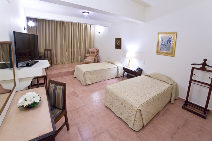 Imagen de la habitación del Hotel Dayrell E Centro De Conven&ccedil;&otilde;es. Foto 2