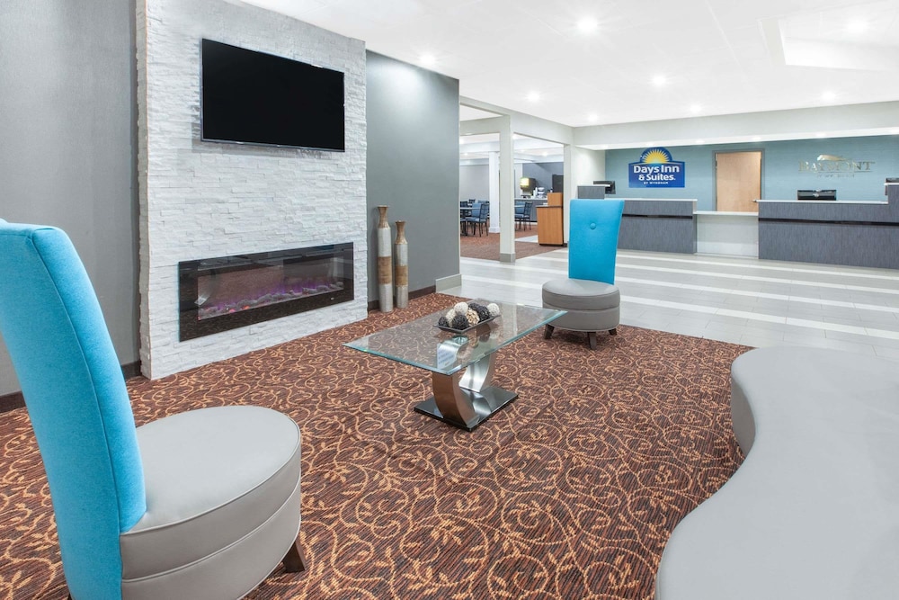 Imagen de los interiores del Hotel Days By Wyndham Grand Rapids Near Downtown. Foto 8
