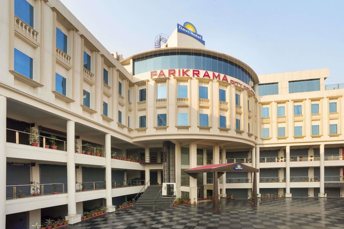 Imagen general del Hotel Days By Wyndham Jalandhar Jyoti Chowk. Foto 1