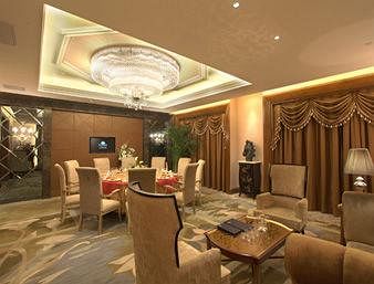 Imagen del bar/restaurante del Hotel Days By Wyndham Logan City Huizhou. Foto 2