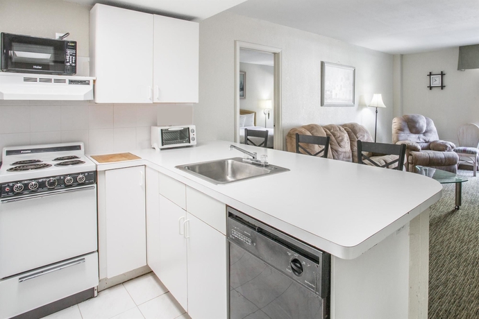 Imagen de la habitación del Hotel Days By Wyndham Peoria Glendale Area. Foto 5