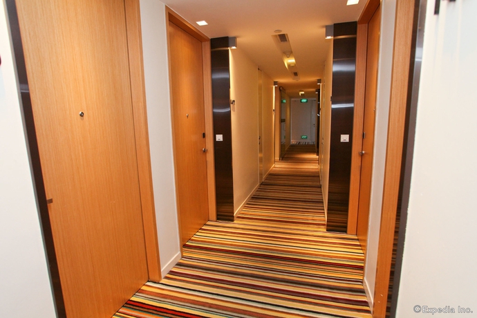 Imagen de los interiores del Hotel Days By Wyndham Singapore At Zhongshan Park (sg Clean). Foto 15