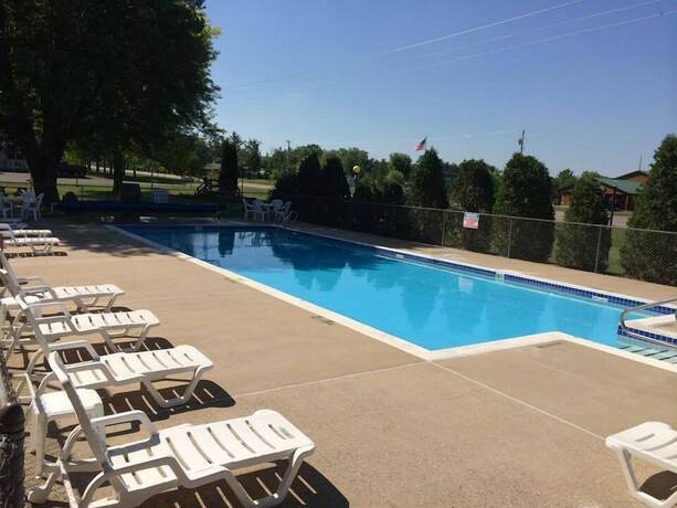 Imagen general del Hotel Day\'s End Motel. Foto 6