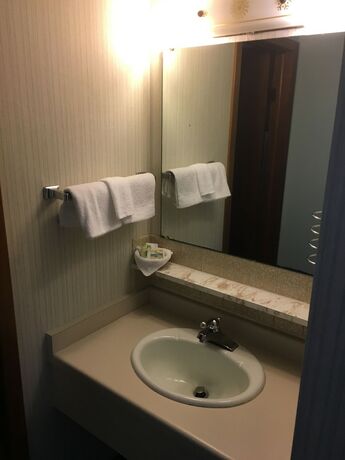 Imagen de la habitación del Hotel Day\'s End Motel. Foto 19
