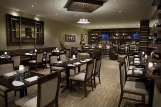 Imagen del bar/restaurante del Hotel Days Hotel & Conference Center Toronto Don Valley. Foto 3