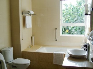 Imagen de la habitación del Hotel Days Hotel & Suites. Foto 6