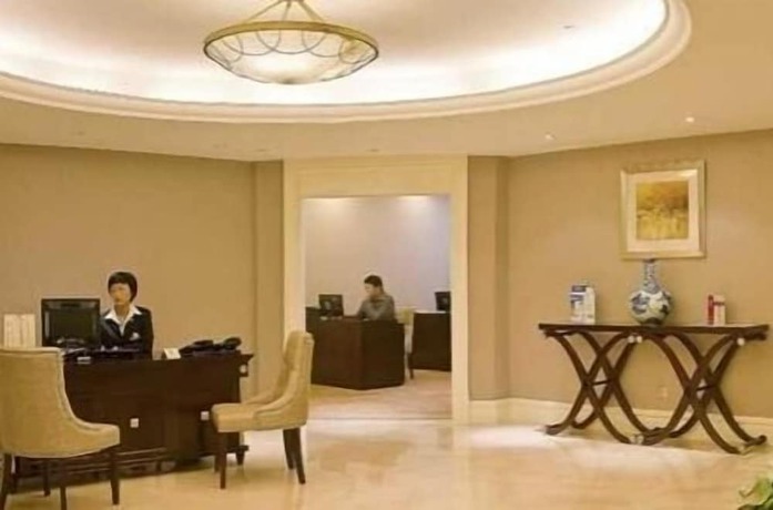 Imagen de los interiores del Hotel Days Hotel & Suites by Wyndham Fudu Changzhou. Foto 11