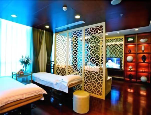 Imagen de la piscina del Hotel Days Hotel by Wyndham Lu'an Taiyuan. Foto 20