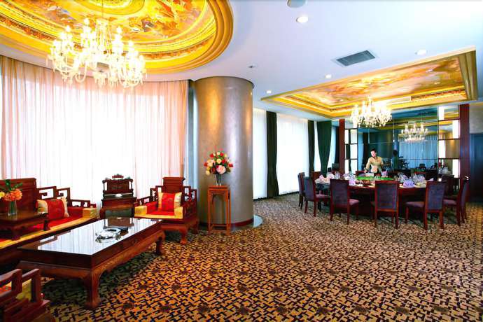 Imagen del bar/restaurante del Hotel Days Hotel by Wyndham Lu'an Taiyuan. Foto 2