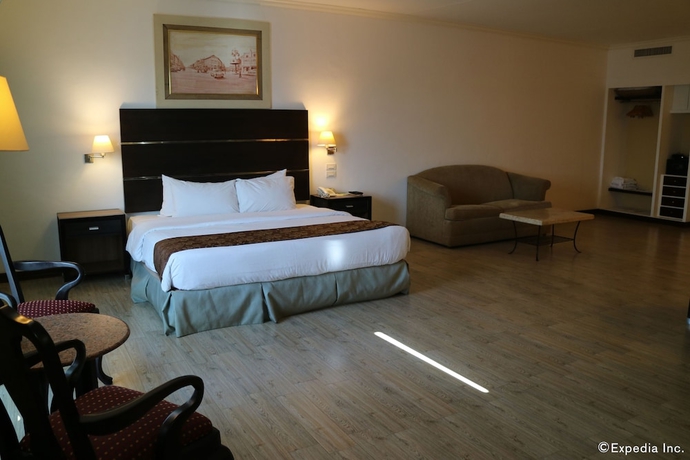 Imagen de la habitación del Hotel Days Iloilo. Foto 4