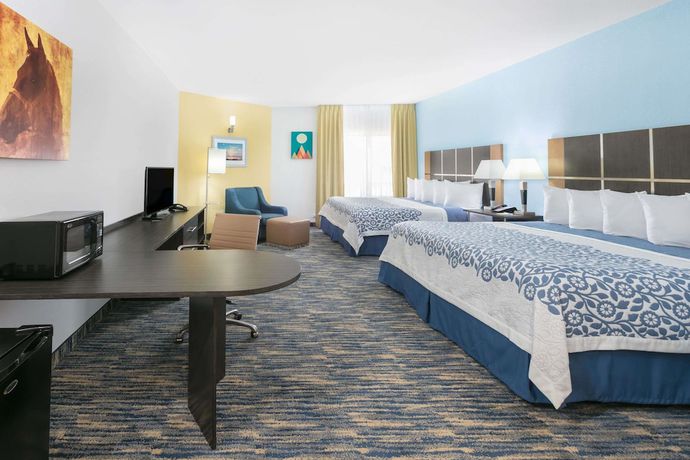 Imagen de la habitación del Hotel Days Inn And Suites By Wyndham Lubbock Medical Center. Foto 9