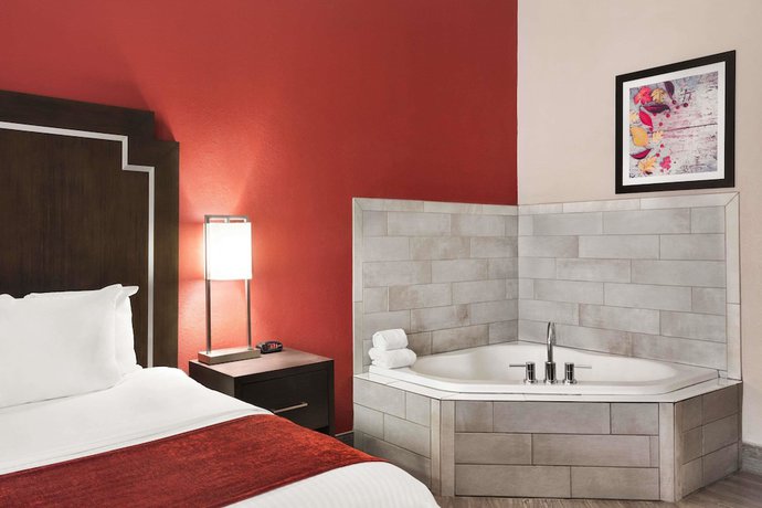 Imagen de la habitación del Hotel Days Inn And Suites By Wyndham Murfreesboro. Foto 8
