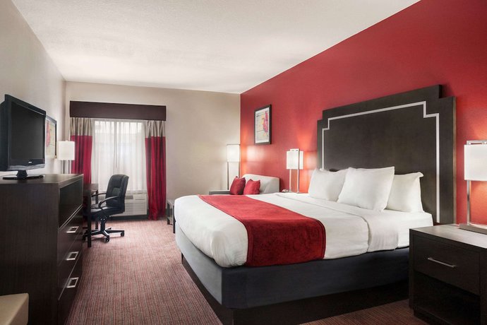 Imagen general del Hotel Days Inn And Suites By Wyndham Murfreesboro. Foto 1