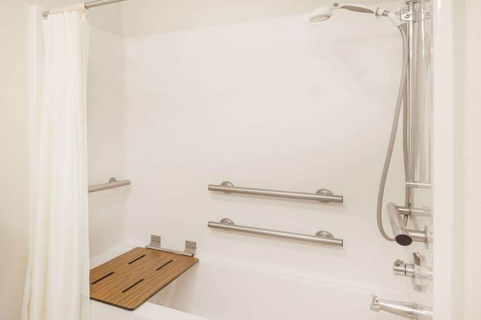 Imagen de la habitación del Hotel Days Inn And Suites By Wyndham New Iberia. Foto 10