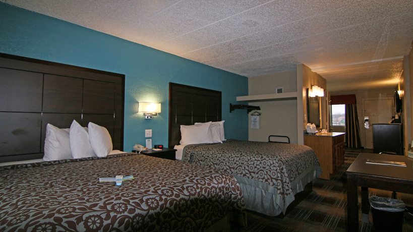 Imagen de la habitación del Hotel Days Inn And Suites By Wyndham Springfield On I-44. Foto 3