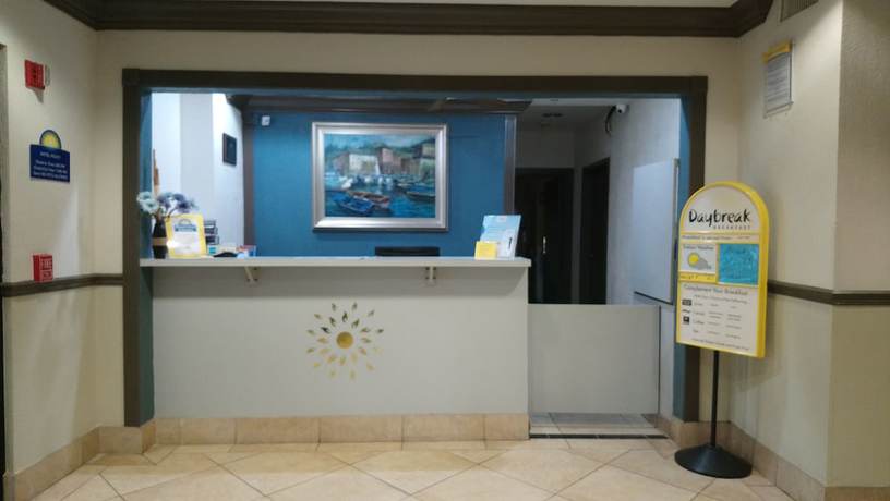 Imagen de los interiores del Hotel Days Inn And Suites By Wyndham Webster Nasa-clearlake-houston. Foto 13