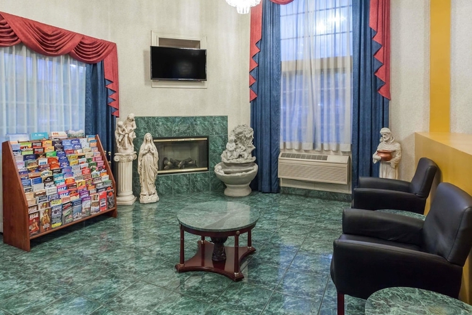 Imagen de los interiores del Hotel Days Inn And Suites South Gate. Foto 10