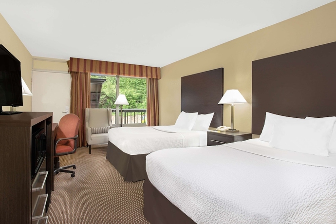Imagen de la habitación del Hotel Days Inn Asheville. Foto 2