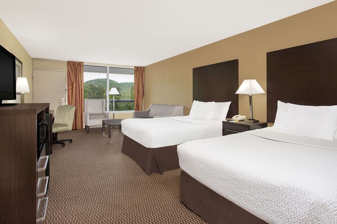 Imagen de la habitación del Hotel Days Inn Asheville. Foto 5