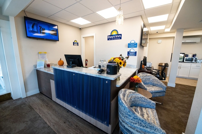 Imagen de los interiores del Hotel Days Inn Bar Harbor. Foto 19