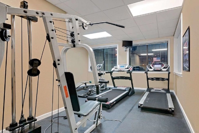 Imagen de los interiores del Hotel Days Inn Brookings. Foto 14