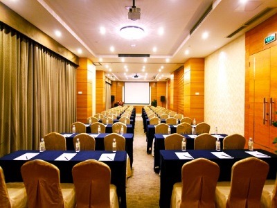Imagen de los interiores del Hotel Days Inn Business Place @ Chongqing Fortune Plaza. Foto 17