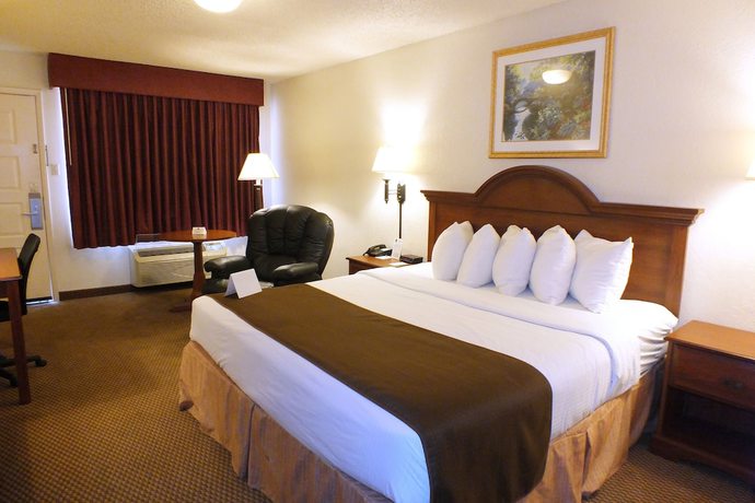 Imagen de la habitación del Hotel Days Inn By Wyndham Abilene. Foto 2