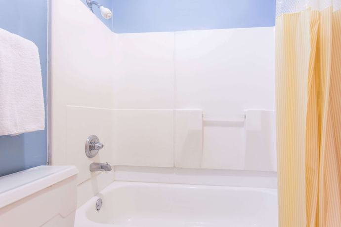 Imagen de la habitación del Hotel Days Inn By Wyndham Albany. Foto 8