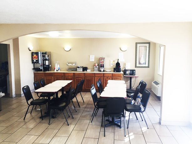 Imagen de los interiores del Hotel Days Inn By Wyndham Albuquerque Northeast. Foto 19