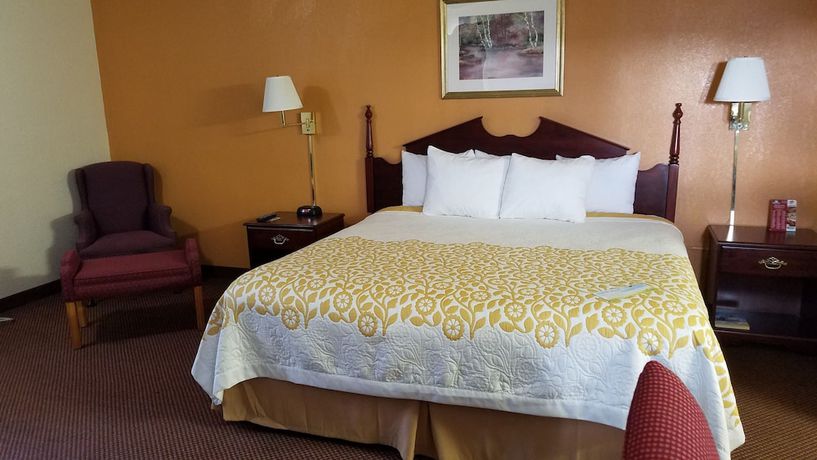 Imagen de la habitación del Hotel Days Inn By Wyndham Amherst. Foto 6