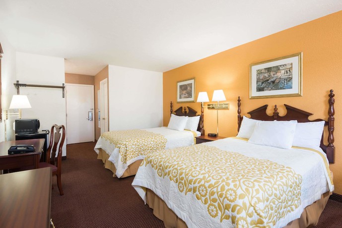 Imagen de la habitación del Hotel Days Inn By Wyndham Amherst. Foto 7