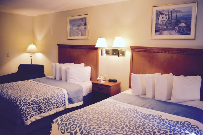 Imagen de la habitación del Hotel Days Inn By Wyndham Anaheim Near The Park. Foto 11