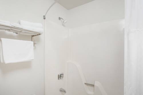 Imagen de la habitación del Hotel Days Inn By Wyndham Ankeny - Des Moines. Foto 11