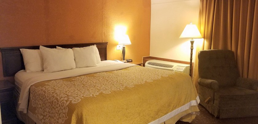 Imagen de la habitación del Hotel Days Inn By Wyndham Ann Arbor. Foto 4