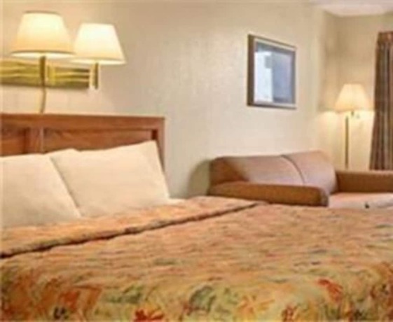 Imagen de la habitación del Hotel Days Inn By Wyndham Apple Valley Pigeon Forge/sevierville. Foto 8