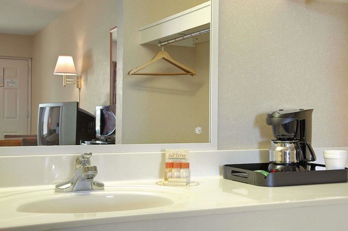 Imagen de la habitación del Hotel Days Inn By Wyndham Apple Valley Pigeon Forge/sevierville. Foto 12
