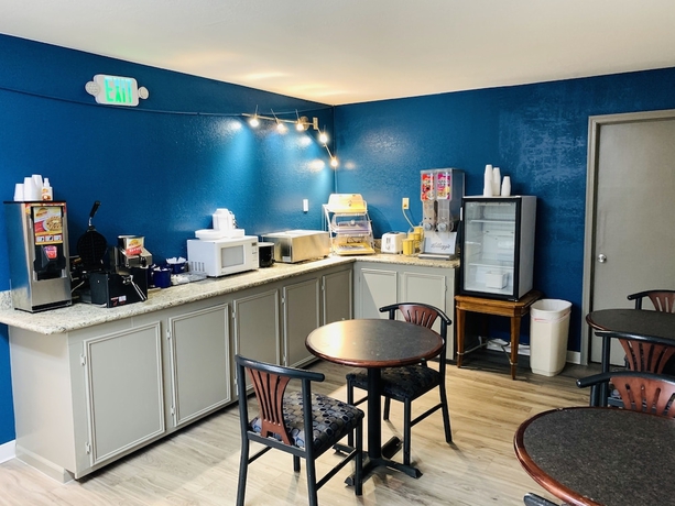 Imagen del bar/restaurante del Hotel Days Inn By Wyndham Ardmore. Foto 2
