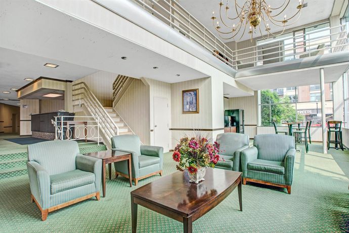 Imagen de los interiores del Hotel Days Inn By Wyndham Arlington/washington Dc. Foto 14