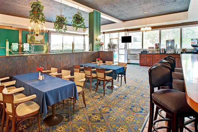 Imagen de la habitación del Hotel Days Inn By Wyndham Arlington/washington Dc. Foto 7