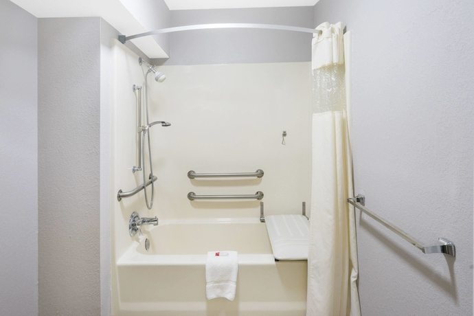 Imagen de la habitación del Hotel Days Inn By Wyndham Asheville Downtown North. Foto 9