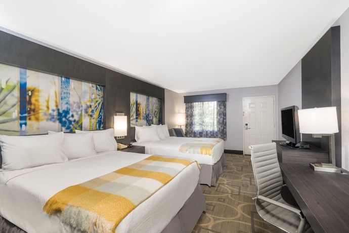 Imagen de la habitación del Hotel Days Inn By Wyndham Asheville Downtown North. Foto 11