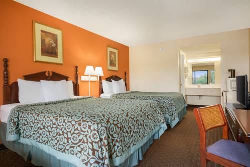 Imagen de la habitación del Hotel Days Inn By Wyndham Atlanta Stone Mountain. Foto 11