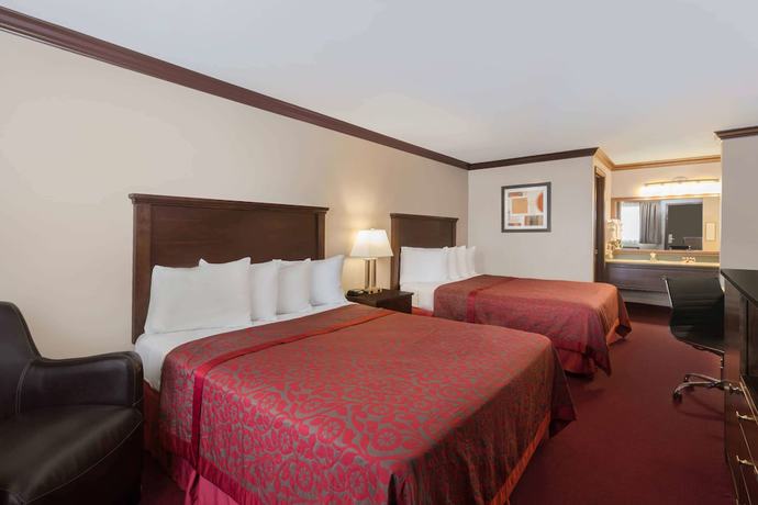 Imagen de la habitación del Hotel Days Inn By Wyndham Auburn. Foto 8