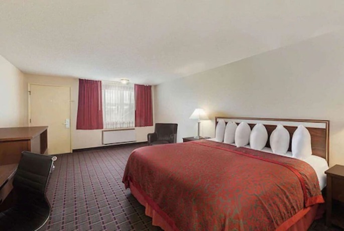 Imagen de la habitación del Hotel Days Inn By Wyndham Auburn. Foto 13