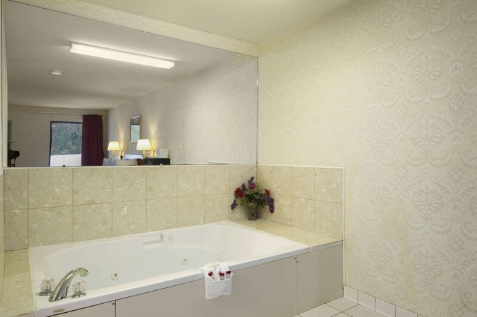 Imagen de la habitación del Hotel Days Inn By Wyndham Augusta / Fort Eisenhower. Foto 4