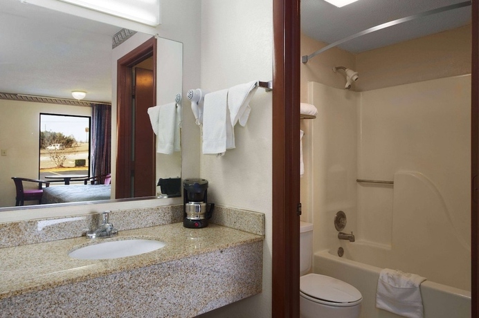 Imagen de la habitación del Hotel Days Inn By Wyndham Augusta / Fort Eisenhower. Foto 17
