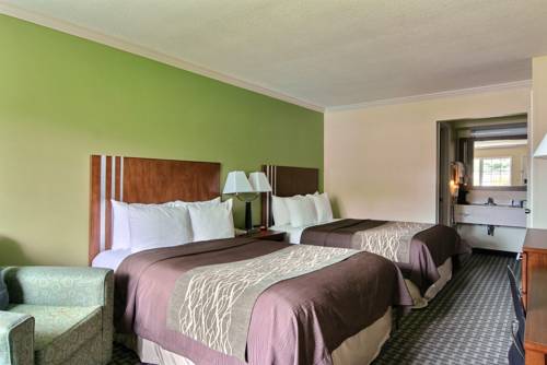Imagen de la habitación del Hotel Days Inn By Wyndham Austintown. Foto 5